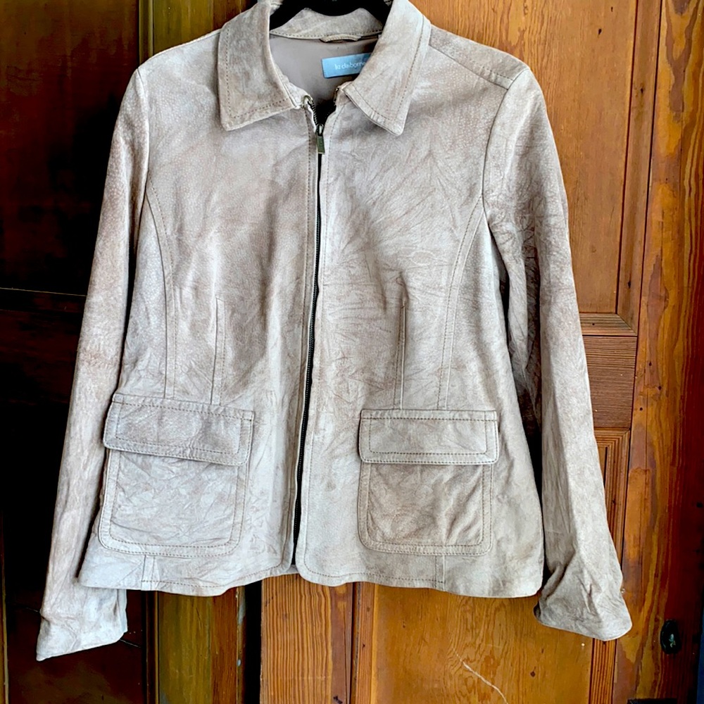 Vintage 90’s Liz Claiborne Suede Jacket lined in polyester. Sz L.